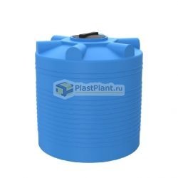 Пластиковая емкость для полива цилиндрической формы